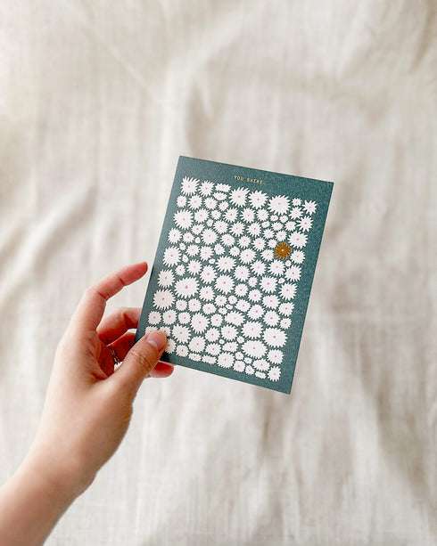Green Daisies Card