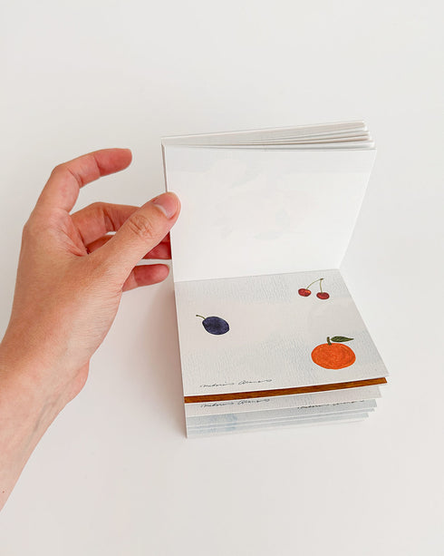 Her Winter Flowers - Fruit Basket Memo Pad